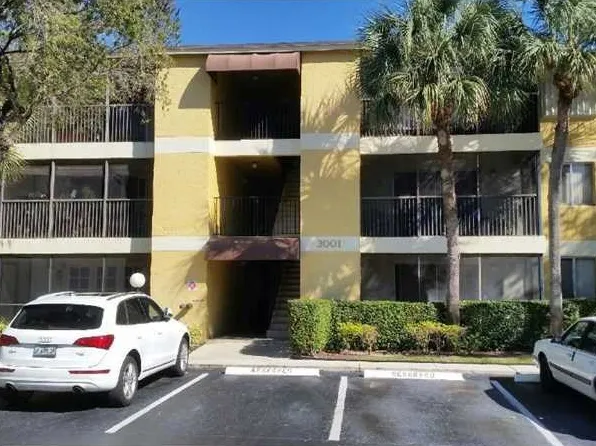 3001 N Oakland Forest Dr APT 104, Fort Lauderdale, FL 33309