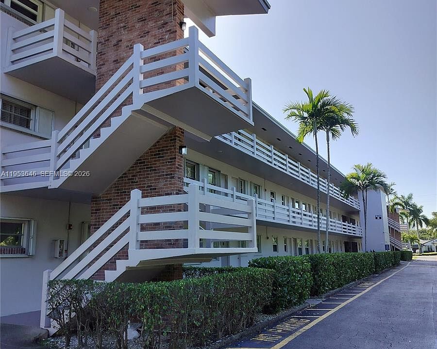 1st image of 700 Layne Blvd APT 214