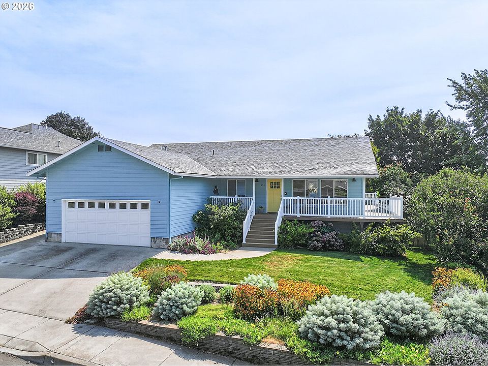 1st image of 653 Brentwood Dr