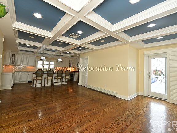 4th image of 9615 165th Ave APT 1