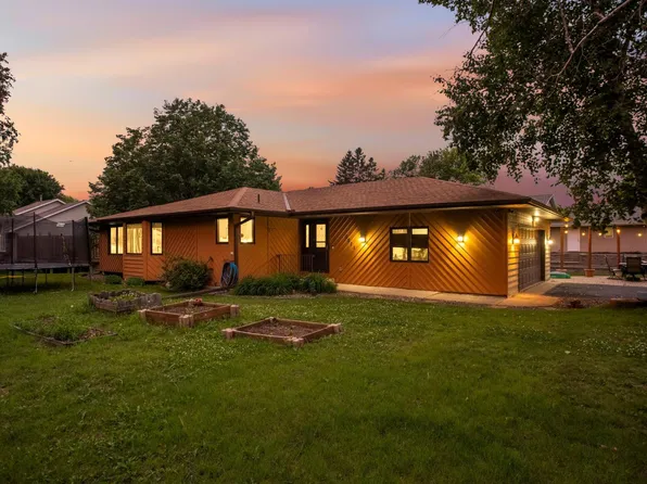 5511 Fisher St, White Bear Township, MN 55110