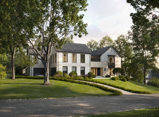 7012 Holyrood Dr, Mc Lean, VA 22101