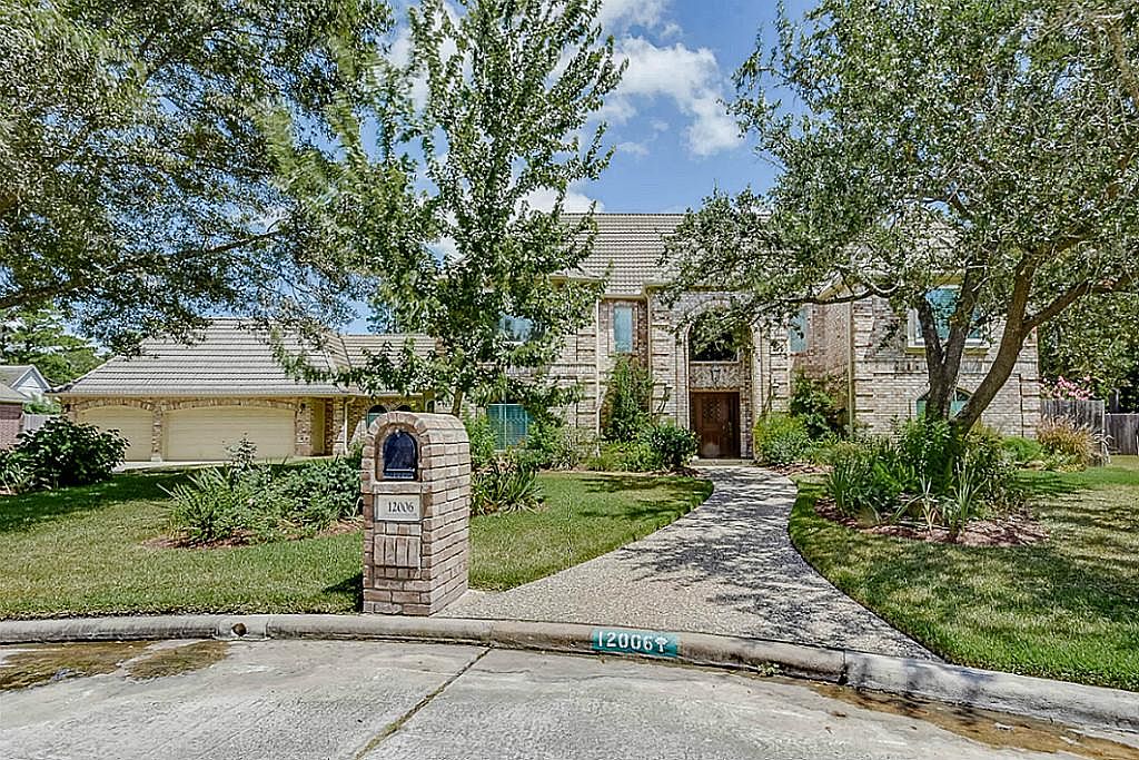 12006 Knobcrest Dr, Houston, TX 77070 | Zillow