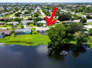 821 SE 41st St, Cape Coral, FL 33904