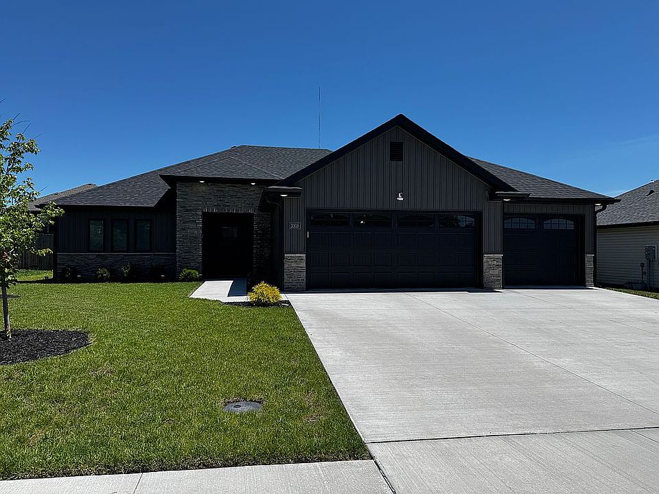 1st image of 3308 Gray Birch Dr
