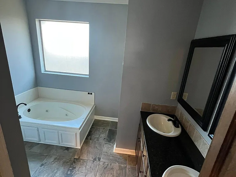 611 Rolling Mill Ln — Photo 16