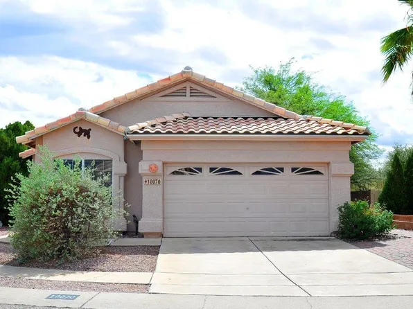 10070 E English Woods Rd, Tucson, AZ 85748