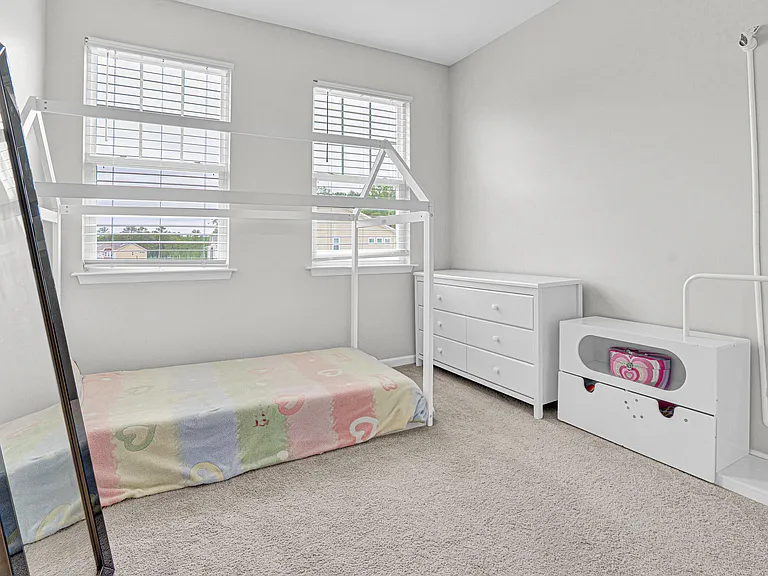 1202 Commack Dr — Photo 15