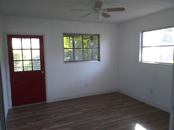 5th image of 755 Patricia Ave