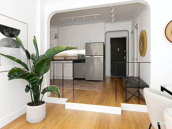 3rd image of 160 W 85th St APT 5K