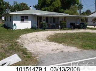 22 Evergreen Rd, North Fort Myers, FL 33903