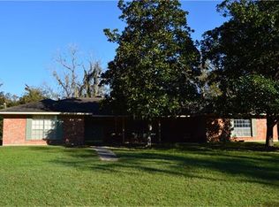451 Farmer Dr, Shepherd, TX 77371