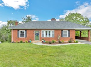 6537 Newland Rd, Roanoke, VA 24019