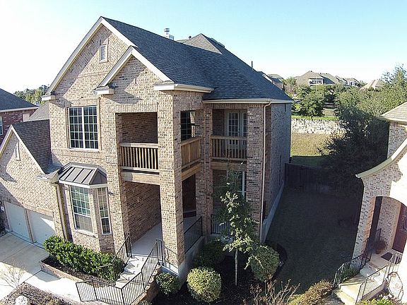 3rd image of 3631 Pinnacle Dr