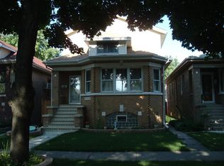 2624 N 77th Ct, Elmwood Park, IL