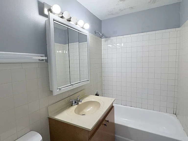 1846 N Goodwin Dr #2A — Photo 24