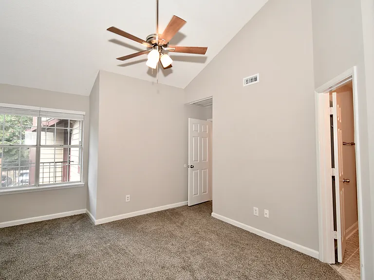 1101 Sandy Lane Dr — Photo 26