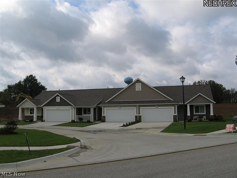 1st image of 1136 Hanover Dr
