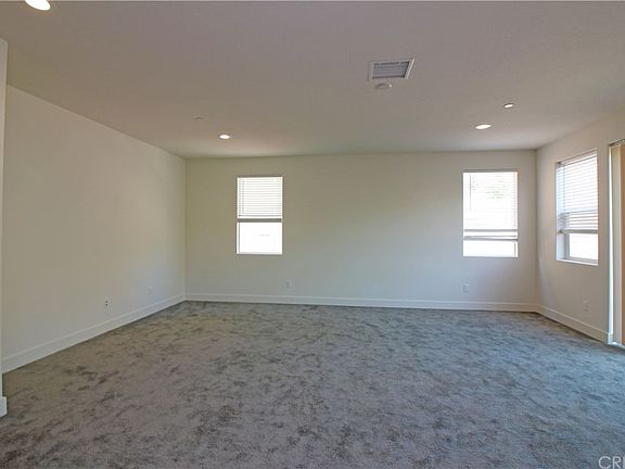 5th image of 19223 Lauren Ln