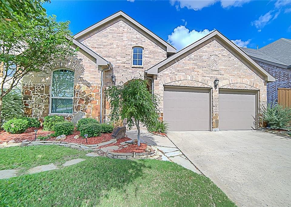 1st image of 6520 Canyon Crest Dr