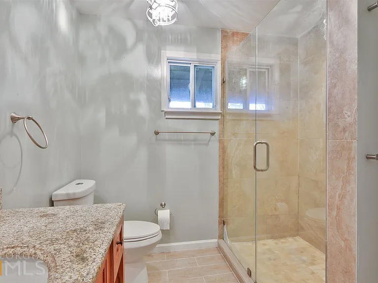 13 Northlake Dr #13 — Photo 25