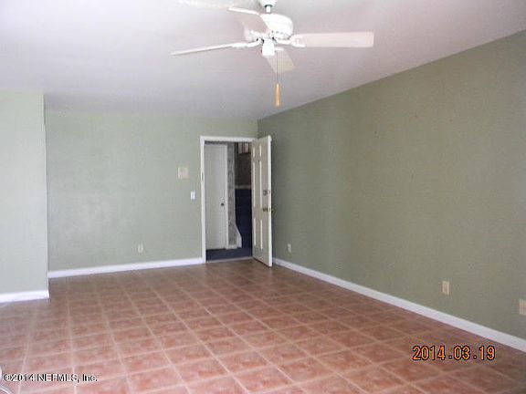 4th image of 4329 S Plaza Gate Ln #102