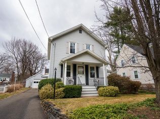 148 Warren Ter, Longmeadow, MA 01106