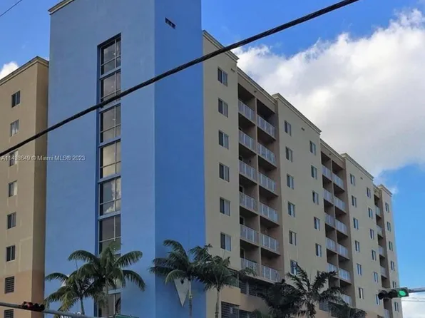 218 NW 12th Ave APT 803, Miami, FL 33128