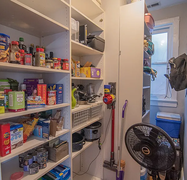 3707 N Bosworth Ave #2 — Photo 6