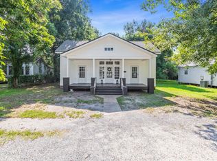 307 S Guegnon St, Abbeville, LA 70510