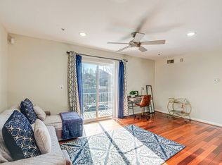 450 Condon Ter SE, Washington, DC 20032