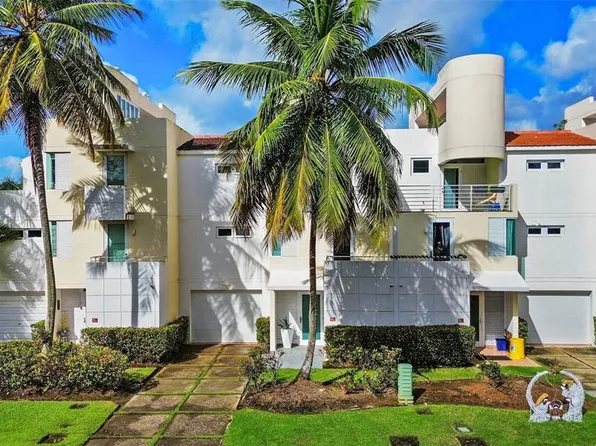 93 Villas De Golf Este #93, Dorado, PR 00646