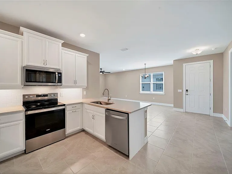 305 Ibiza Loop — Photo 11