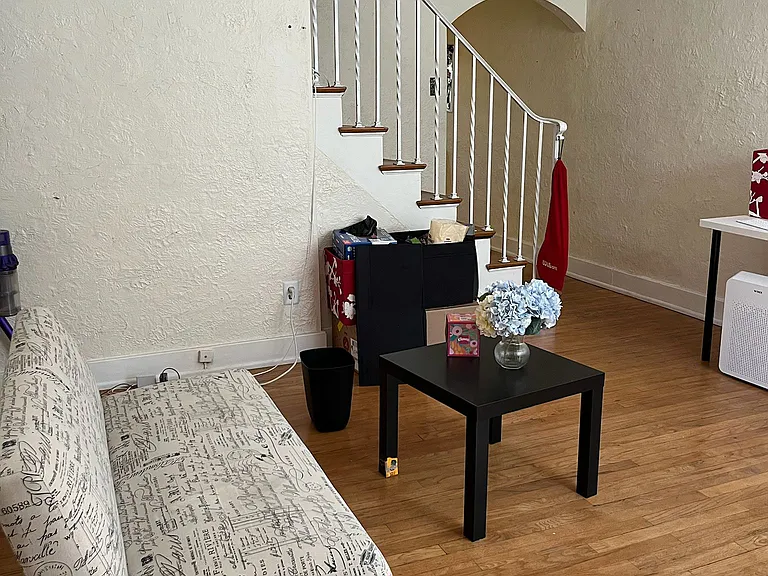 5535 Centre Ave #10 — Photo 4