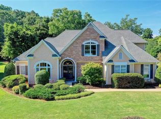 800 Oxford Meadow Ct, Milton, GA 30004