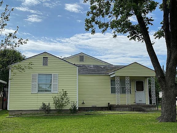 2nd image of 2122 Glenfield Ave