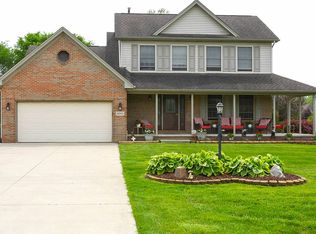 36865 Elizabeth Ln #33, New Boston, MI 48164