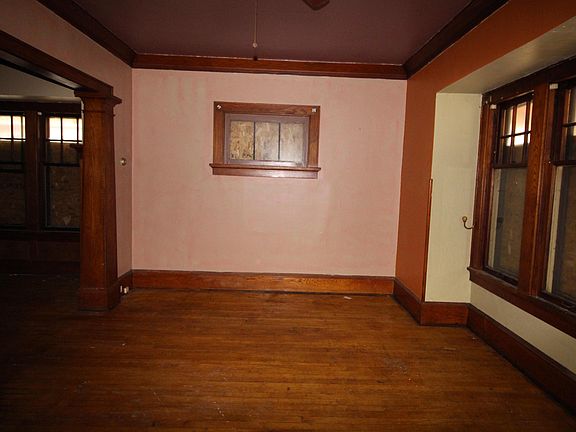 5th image of 3358 N Palmer St