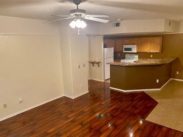 6800 Vista Del Norte Dr NE #622 — Photo 4