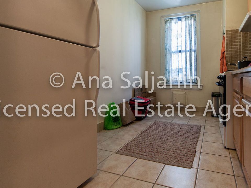 1st image of 3407 36th Ave APT 3G