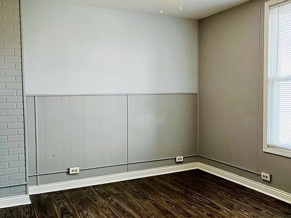 2nd image of 4001 Prairie Ave APT 4