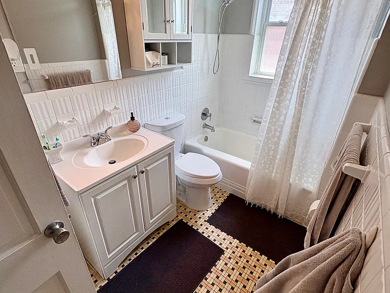 833 Sudbury Dr #7 — Photo 10