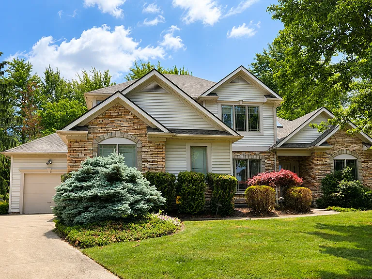 39710 Alsace Ct — Photo 56