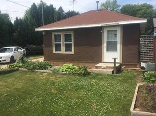 1649 Cedar St, Oshkosh, WI 54901