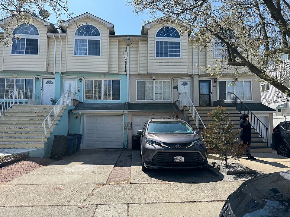 1st image of 52 Ludwig Ln #2