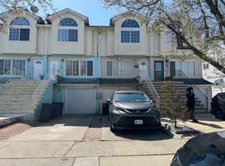 52 Ludwig Ln #2, Staten Island, NY 10303