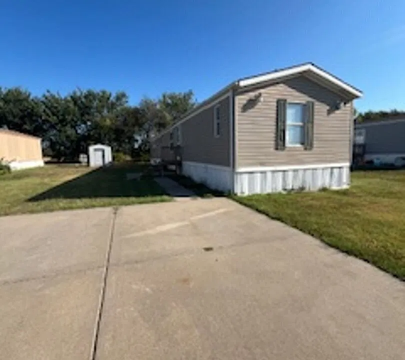 623 Mills Dr