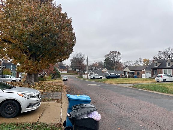 5th image of 6325 Darlow Dr