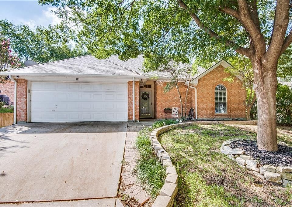 1st image of 111 Forest Ln