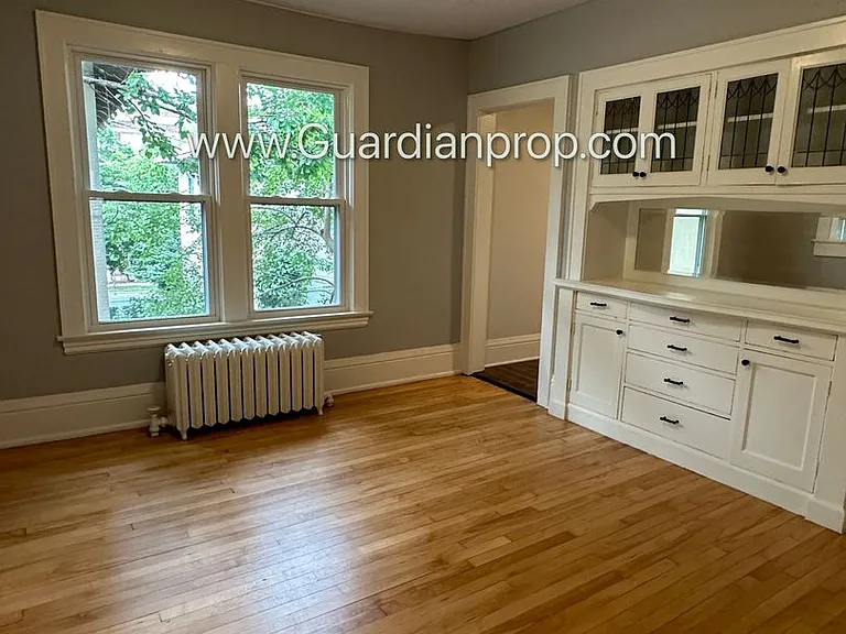2316-2318 Harriet Avenue S — Photo 20